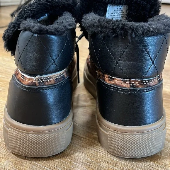 Marc Fisher Leopard Hightop Sneaker Bootie Daisies Women's Sz 8M MLDAISIE2 Shoe - Picture 6 of 9